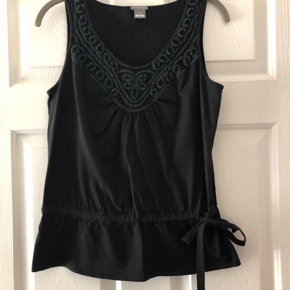 Top - Picture 1 of 1